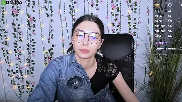 sabrina_skye_ from StripChat is Freechat