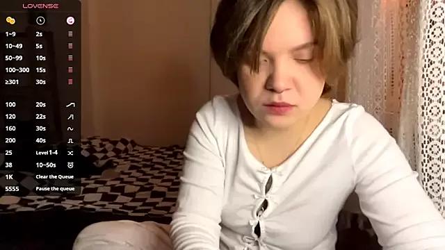 Try our girls live displays and explore the company of endless strippers, with beautiful physiques, vibrating toys and more.