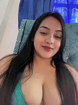 Try our girls live displays and explore the company of endless strippers, with beautiful physiques, vibrating toys and more.