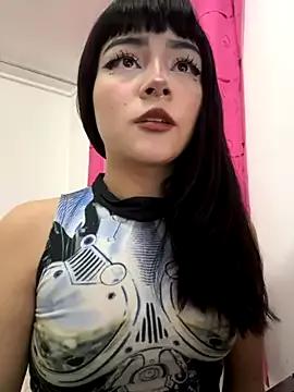 Try our girls live displays and explore the company of endless strippers, with beautiful physiques, vibrating toys and more.