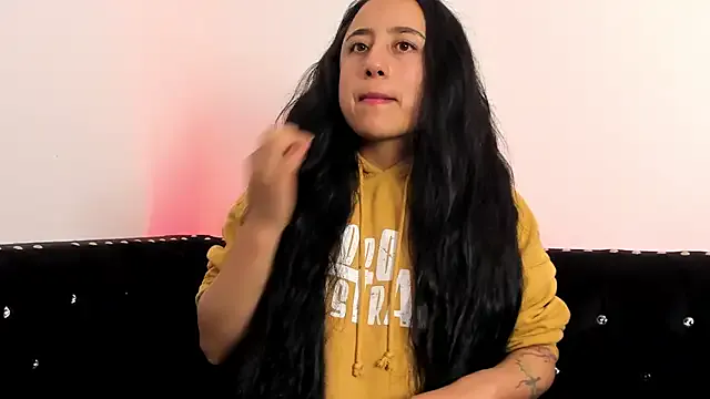 Samanta_Fischer — Fucking a pussy with salive on the dildo