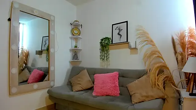 Avatar of Samanta_Monroe