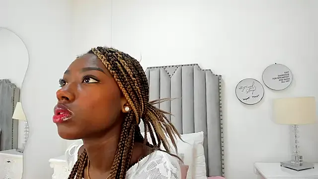 Avatar of SamantaMarquez