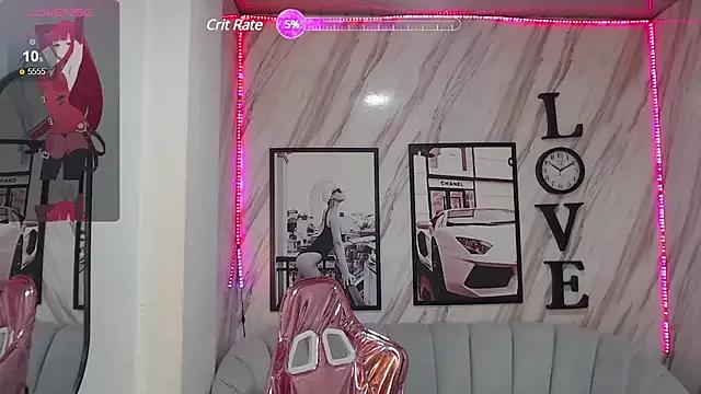Samantha_b_ from StripChat