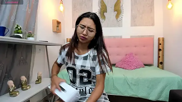 Avatar of SamanthaFox_8