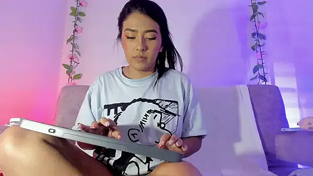 SamanthaJonson1 — RIDE DOMI