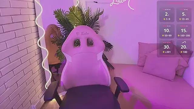 Try our girls live displays and explore the company of endless strippers, with beautiful physiques, vibrating toys and more.
