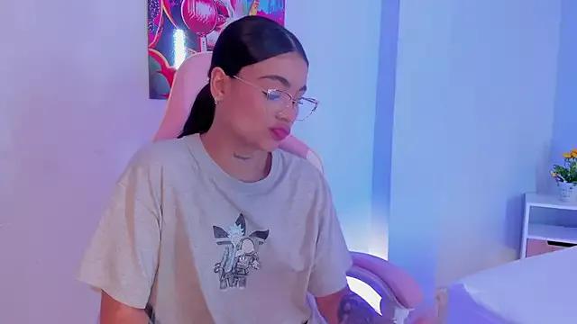 SammyRose_ from StripChat is Freechat
