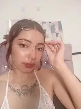Try our girls live displays and explore the company of endless strippers, with beautiful physiques, vibrating toys and more.