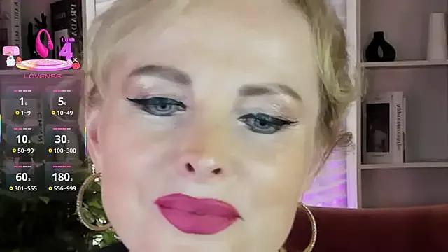 Sandra_Kind from StripChat is Freechat