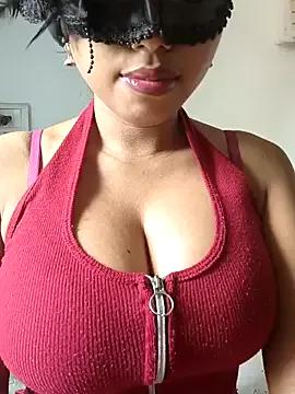 Try our girls live displays and explore the company of endless strippers, with beautiful physiques, vibrating toys and more.