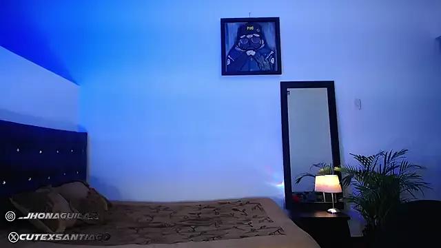 Try our girls live displays and explore the company of endless strippers, with beautiful physiques, vibrating toys and more.