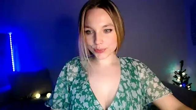 Try our girls live displays and explore the company of endless strippers, with beautiful physiques, vibrating toys and more.