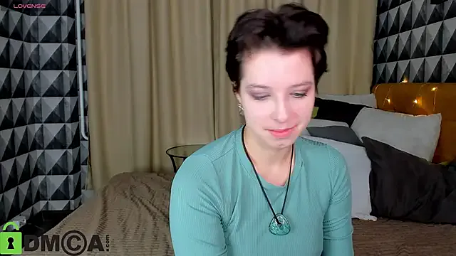 Sara_Frayer — lick my finger