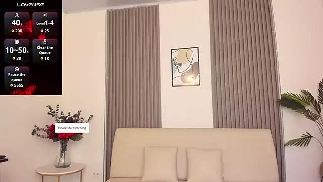 Saraakushh from StripChat is Freechat