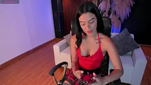 saracorraless from StripChat
