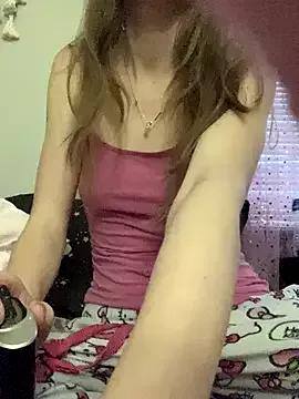 sarah2007 from StripChat is Freechat