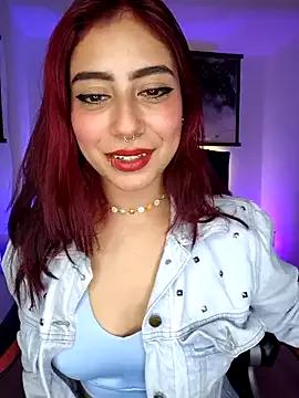 Try our girls live displays and explore the company of endless strippers, with beautiful physiques, vibrating toys and more.