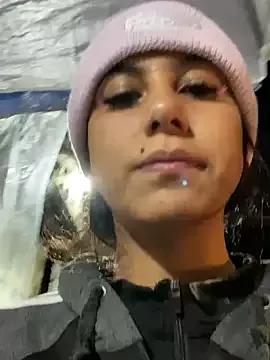 SarahCute14 from StripChat is Freechat