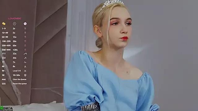 Try our girls live displays and explore the company of endless strippers, with beautiful physiques, vibrating toys and more.