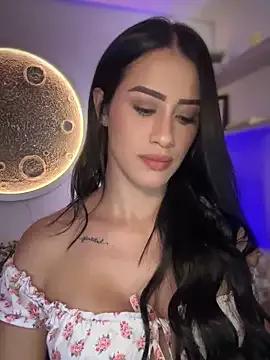Try our girls live displays and explore the company of endless strippers, with beautiful physiques, vibrating toys and more.