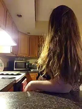 SarahsPlayground417 from StripChat