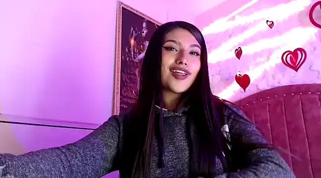 Try our girls live displays and explore the company of endless strippers, with beautiful physiques, vibrating toys and more.