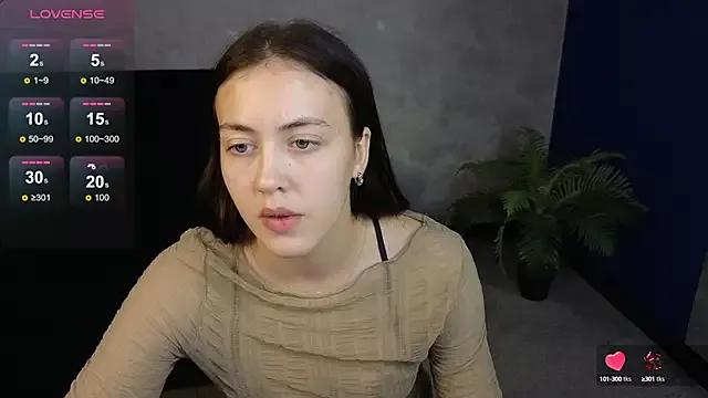 SaraMoren0 from StripChat is Freechat