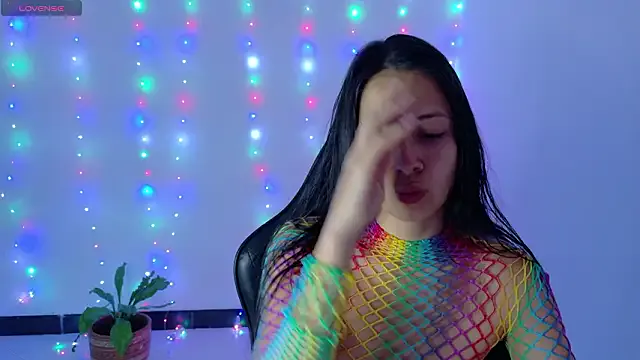Sarasavage — sexy dance  make me wet
