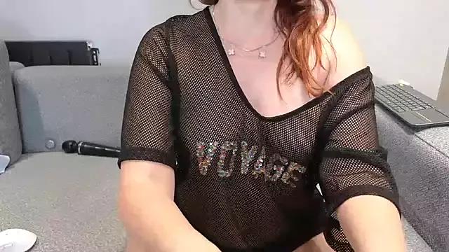 SaraSchener from StripChat is Freechat