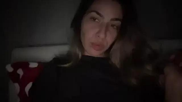 Try our girls live displays and explore the company of endless strippers, with beautiful physiques, vibrating toys and more.