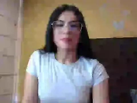 sasha_jonne from StripChat is Freechat