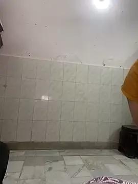 Try our girls live displays and explore the company of endless strippers, with beautiful physiques, vibrating toys and more.