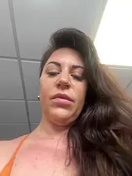 SashaThicc from StripChat is Freechat