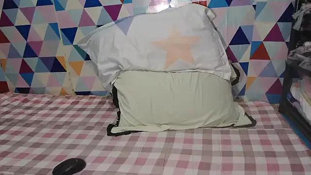 sassyerica69 from StripChat is Freechat