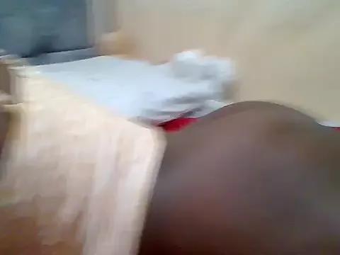 SassyLuna from StripChat is Freechat