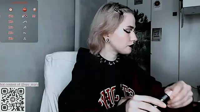 Try our girls live displays and explore the company of endless strippers, with beautiful physiques, vibrating toys and more.