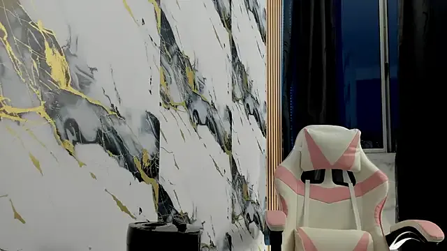 Avatar of Scarlet_DLuce