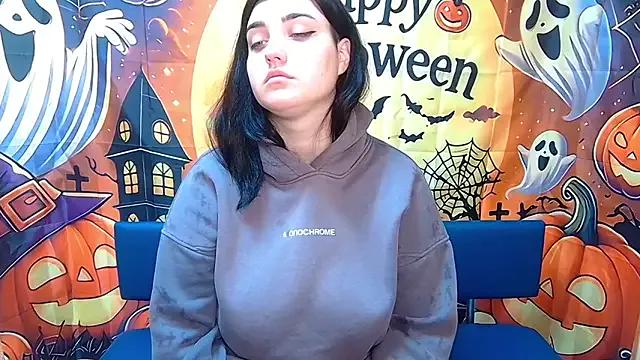 Try our girls live displays and explore the company of endless strippers, with beautiful physiques, vibrating toys and more.