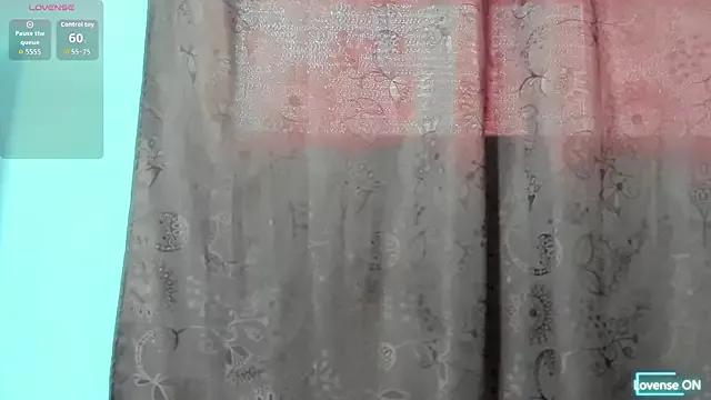 Try our girls live displays and explore the company of endless strippers, with beautiful physiques, vibrating toys and more.