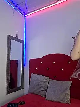 Scarlett_Pink_Rose from StripChat is Freechat