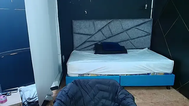 ScarletWard_ — Lick nipples 