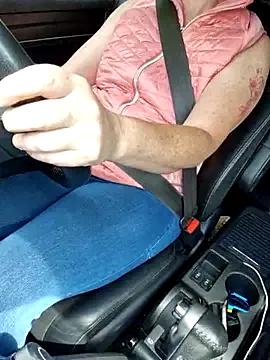 Scottish_Banter_With_Jess from StripChat is Freechat
