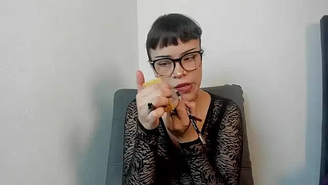 Seijacu — kiss for your pretty face