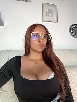 Try our girls live displays and explore the company of endless strippers, with beautiful physiques, vibrating toys and more.