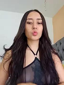 Try our girls live displays and explore the company of endless strippers, with beautiful physiques, vibrating toys and more.