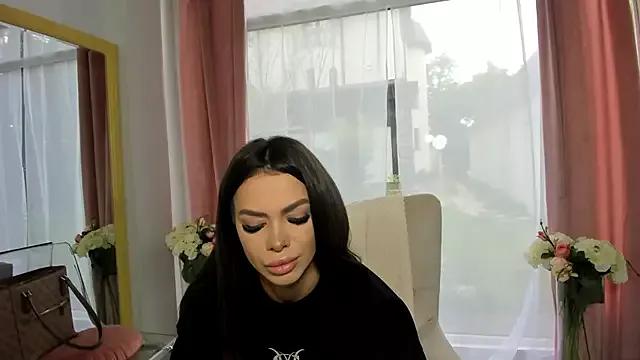 Selena_Reeves from StripChat is Freechat