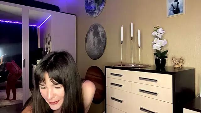 selena_shawty from StripChat is Freechat