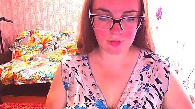 Selena_shy_ from StripChat