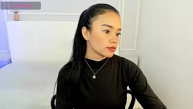 SelenaFox7 from StripChat is Freechat